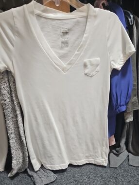 Mossimo Supply Co. White V-Neck Pocket Tee